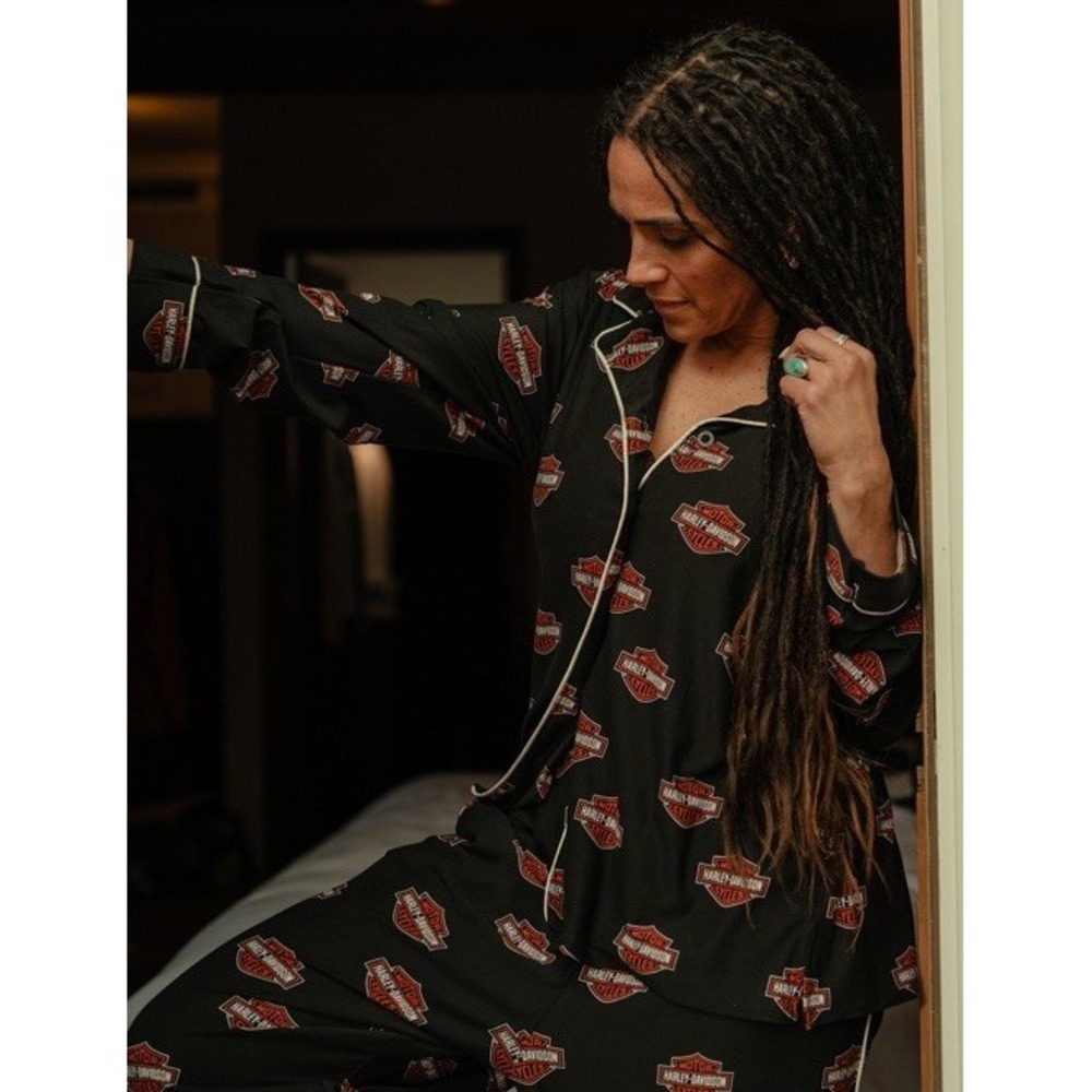 Harley Davidson Logo Women's Long Sleeve Pajama Set Black Sz. Small Top & Bottom